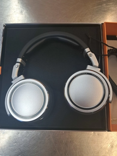 Neumann - NDH 20 2